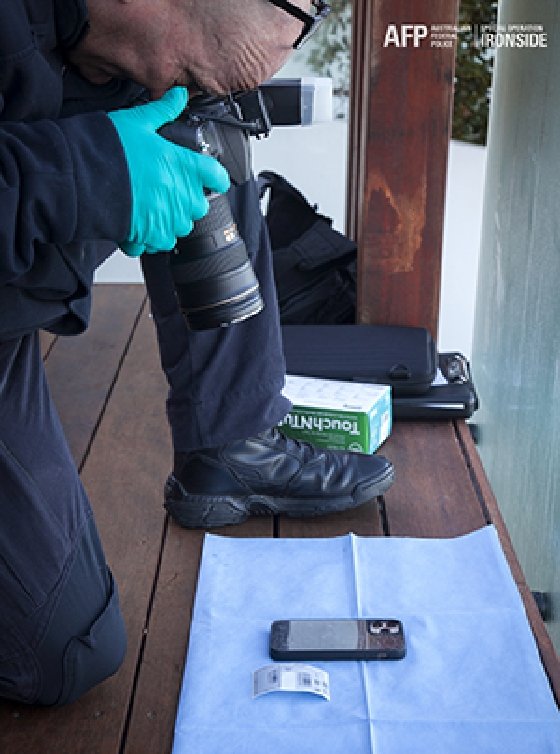 AFP photographs An0m phone